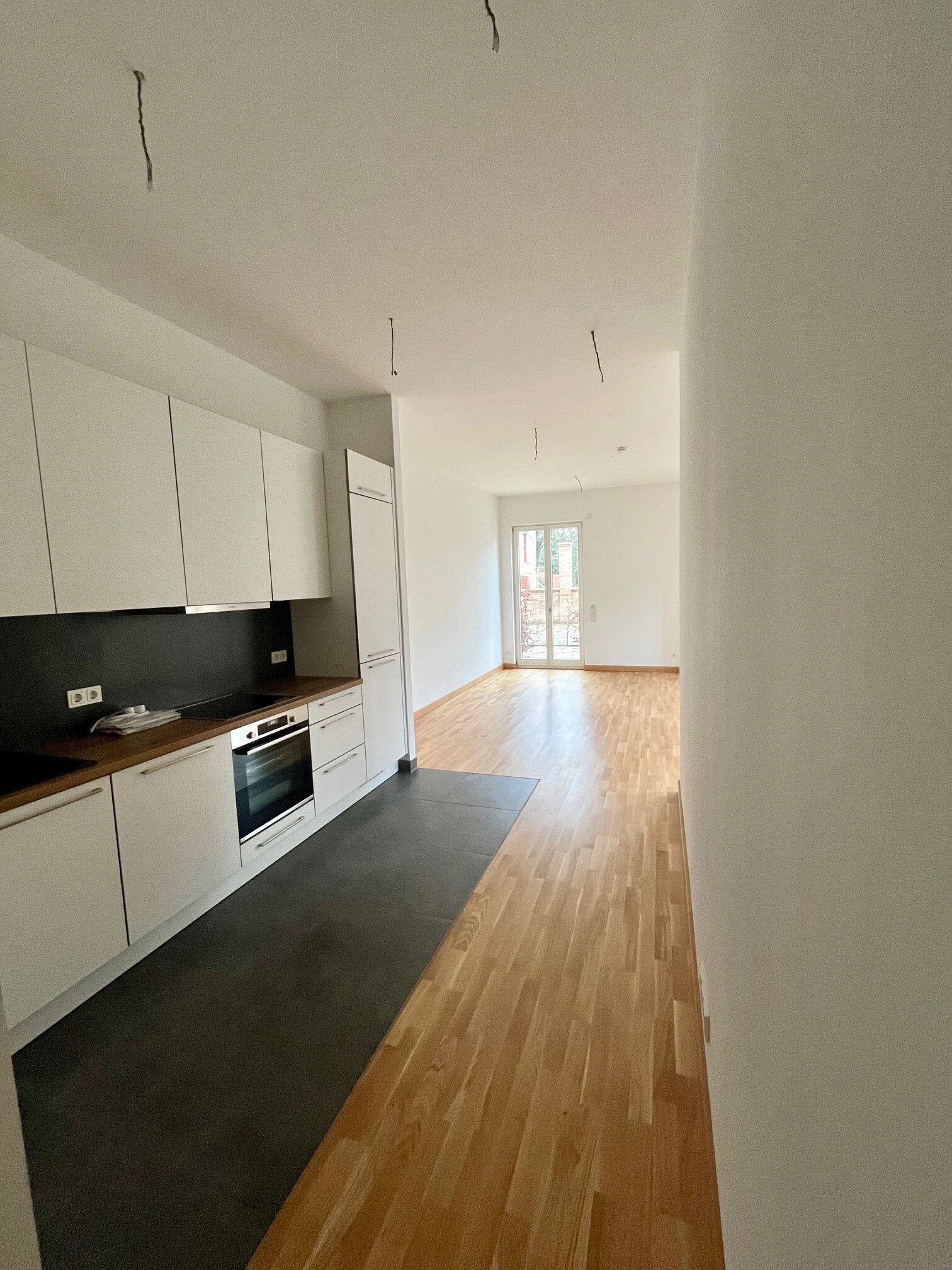 Küche / Zugang Zimmer 2 Küche / Zugang Zimmer 2